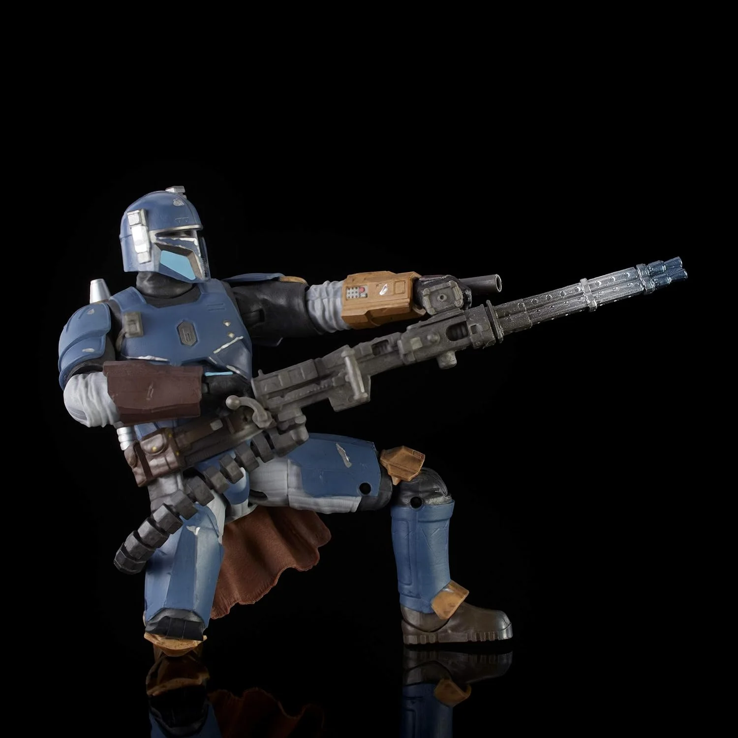 Star Wars: The Black Series - Heavy Infantry Mandalorian Action Figure - Image 5