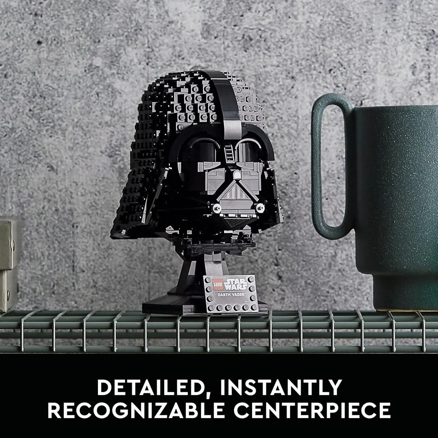 LEGO Star Wars Darth Vader Helmet 75304 - Image 6