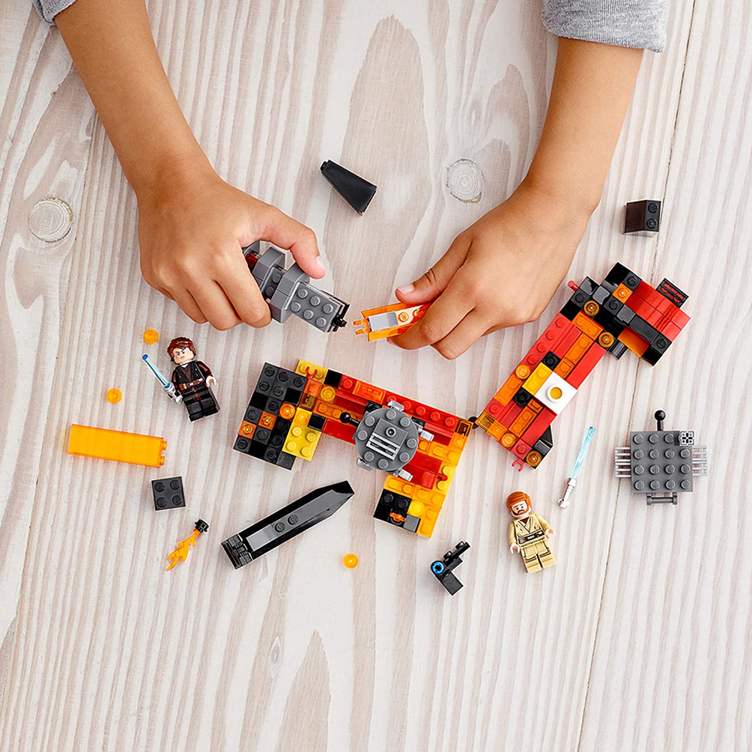 LEGO Star Wars Duel on Mustafar 75269 - Image 5