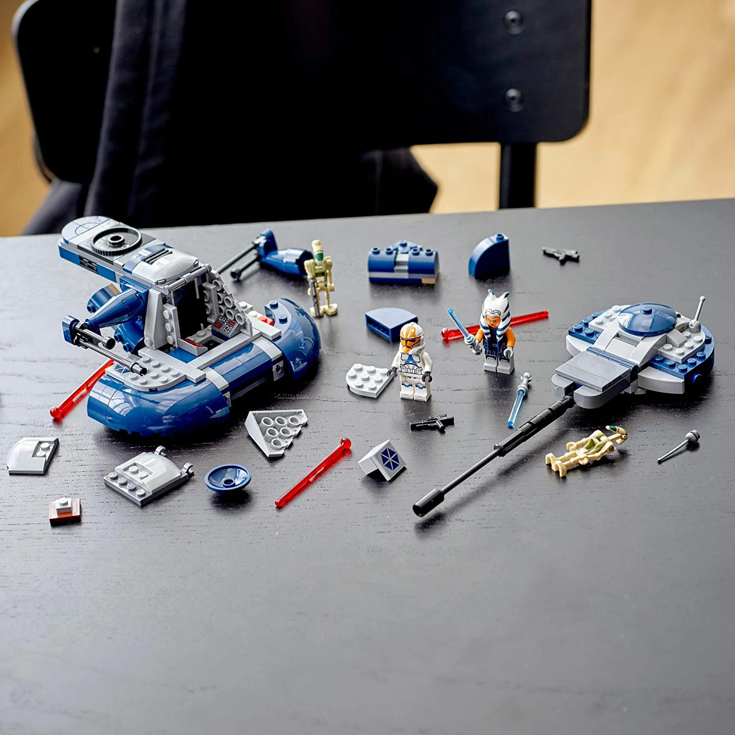 LEGO Star Wars The Clone Wars Armored Assault Tank (AAT) 75283 - Image 6
