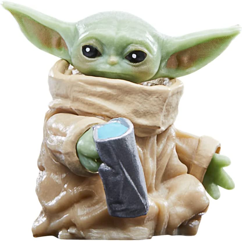 Star Wars: The Black Series - Grogu (The Mandalorian) Action Figure - Image 5