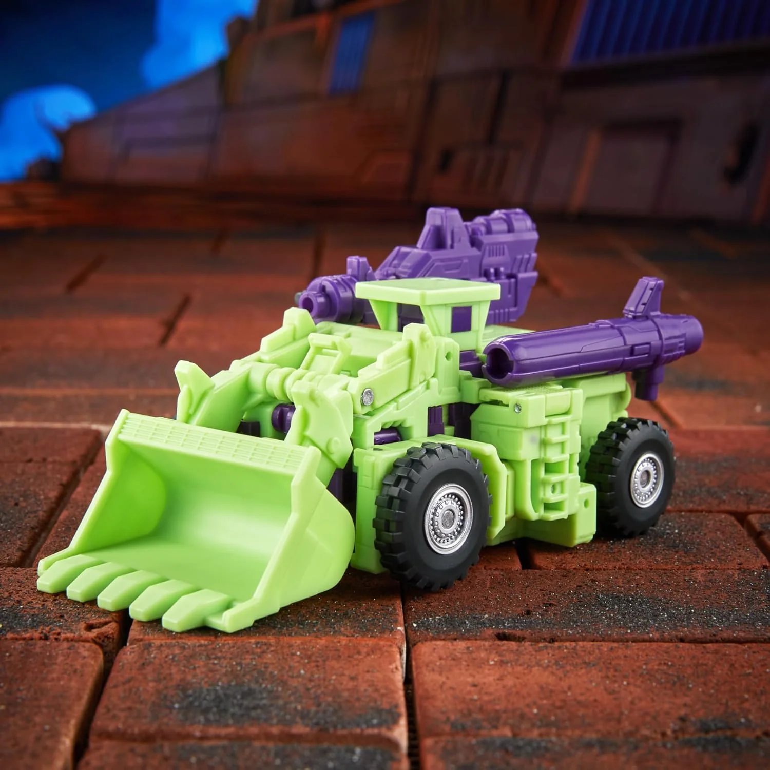 Transformers Studio Series Voyager Class Transformers: The Movie Constructicon Scrapper - Image 8