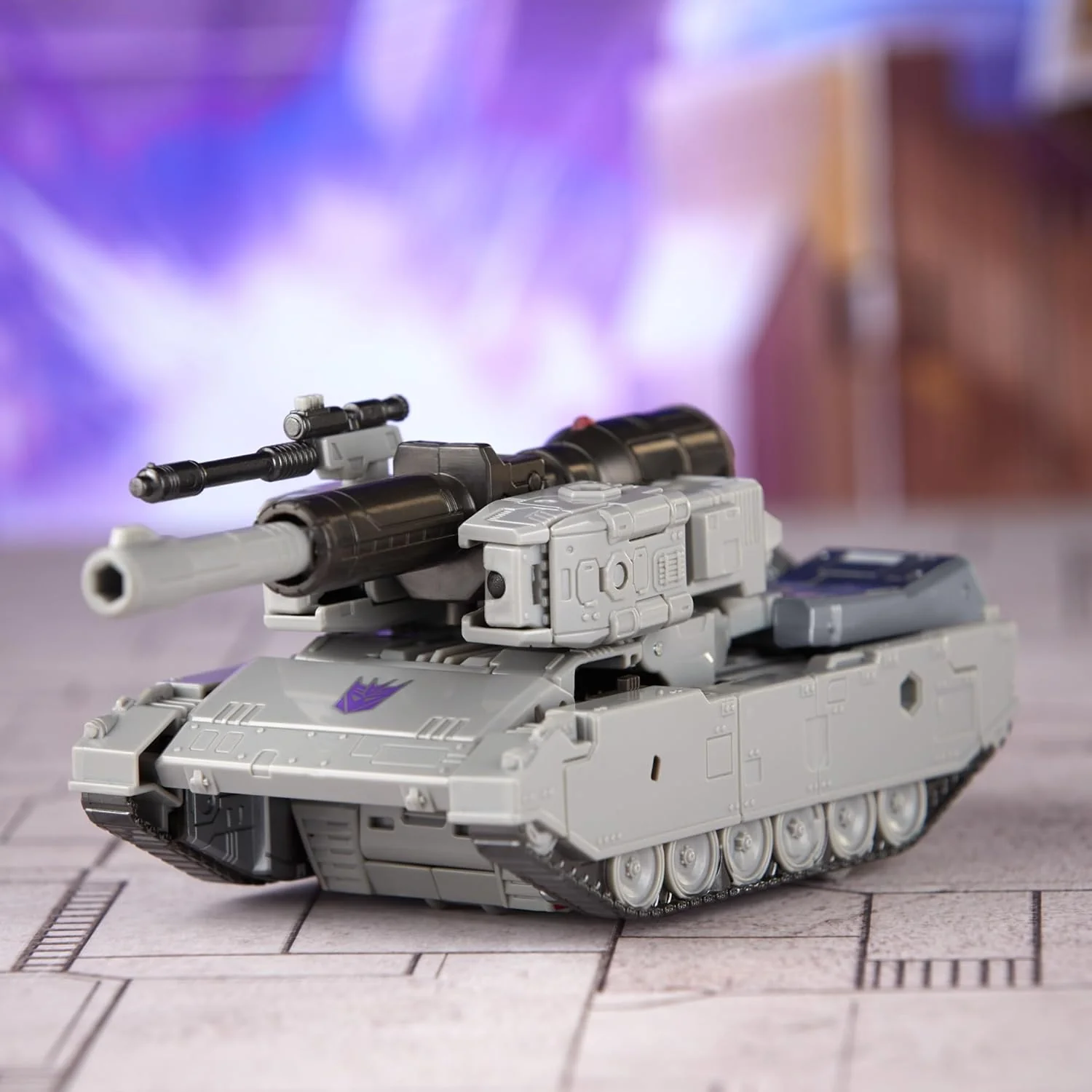 Transformers Studio Series The Transformers: The Movie Leader Class Megatron - Image 8