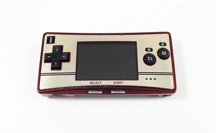 Game Boy Advance Micro - Famicom Mario Edition - Image 2