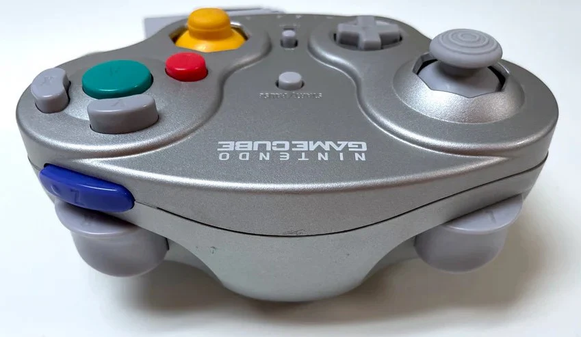 GameCube Wavebird Wireless Controller - Platinum - Image 3