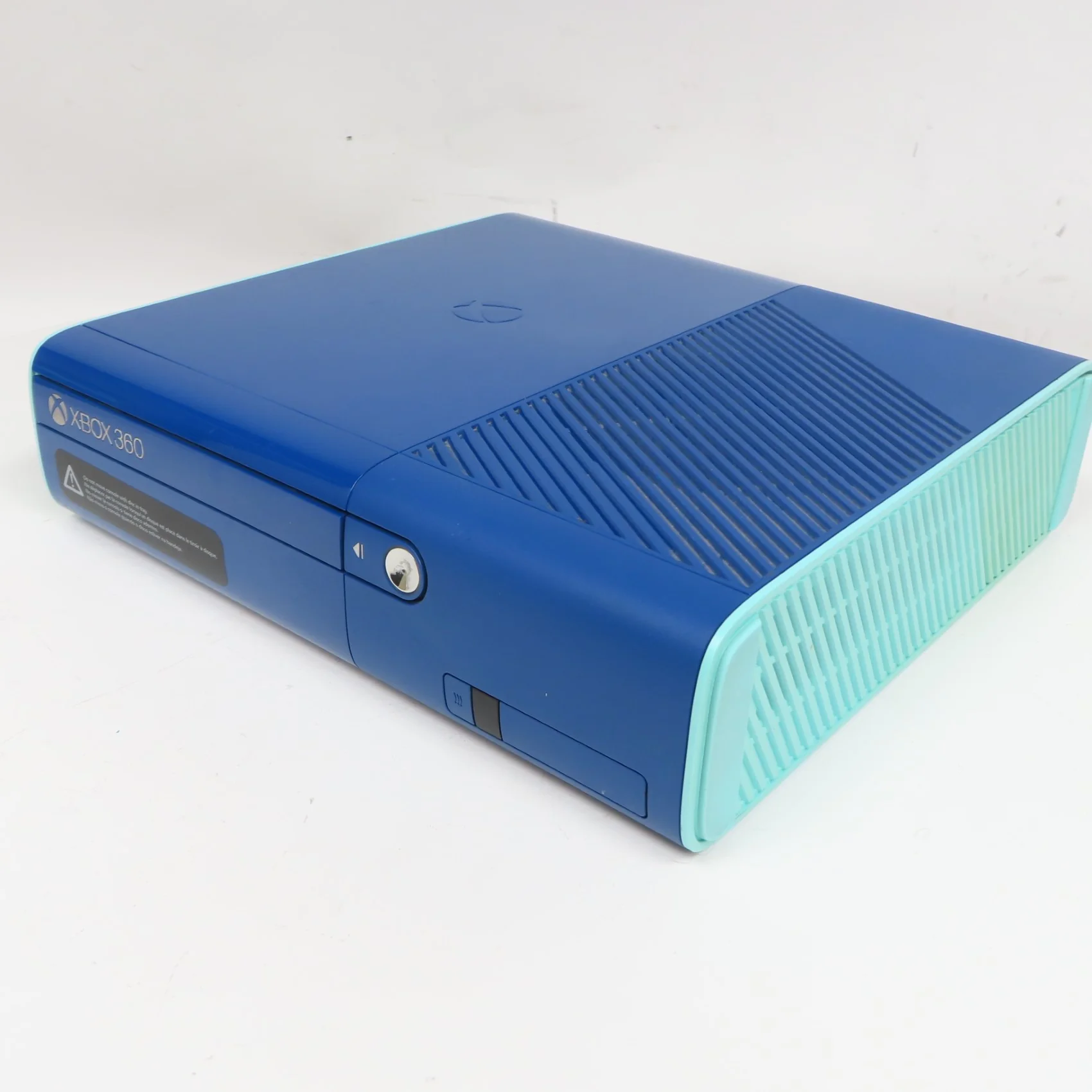 Xbox 360 E Console 500GB - Blue - Image 2