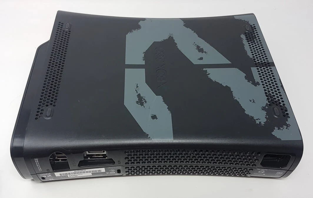 Xbox 360 Original Elite Console - Call of Duty Modern Warfare 2 Edition - Image 3